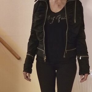 Laundry by Shelli Segal jacket.